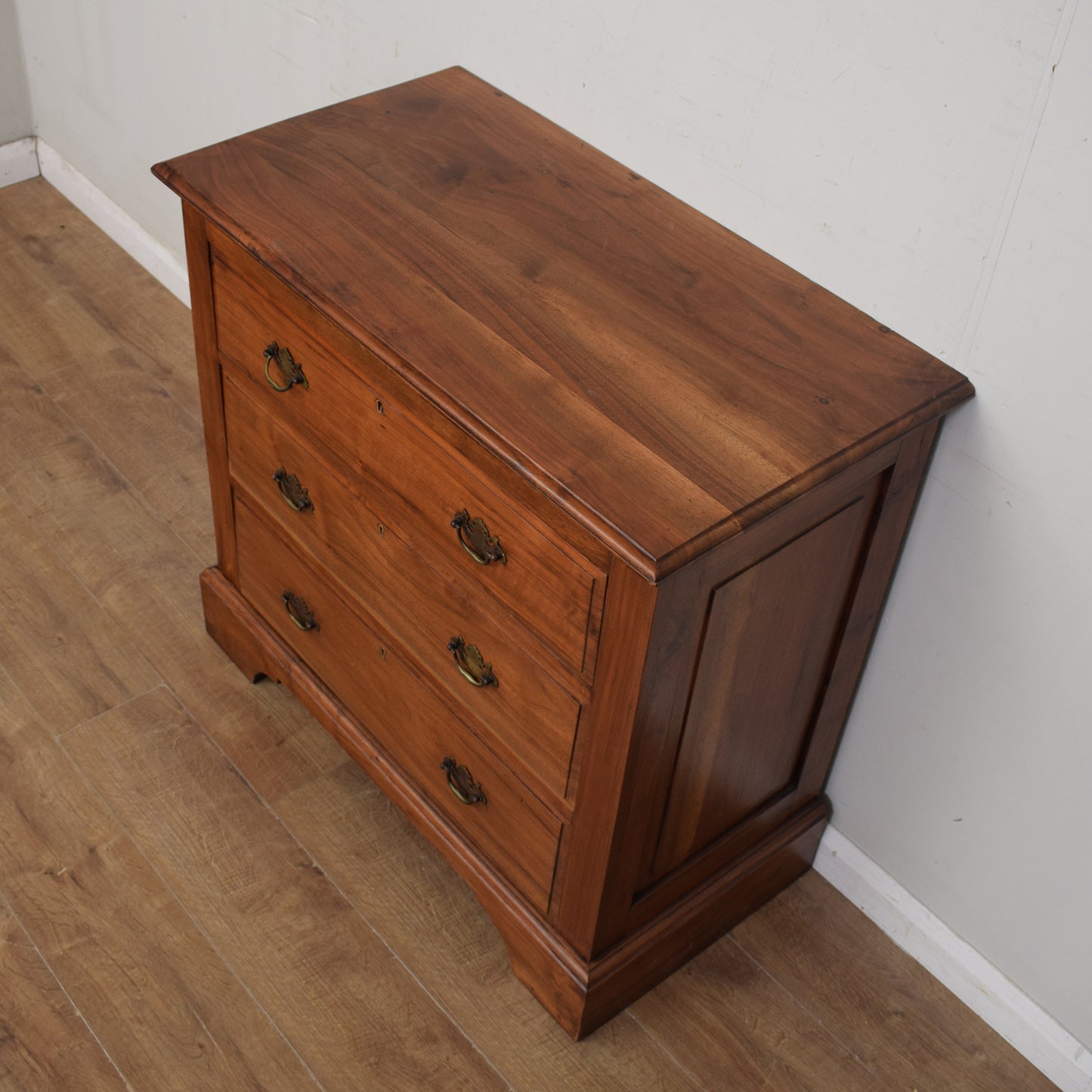 Mahogany Chest of Drawers