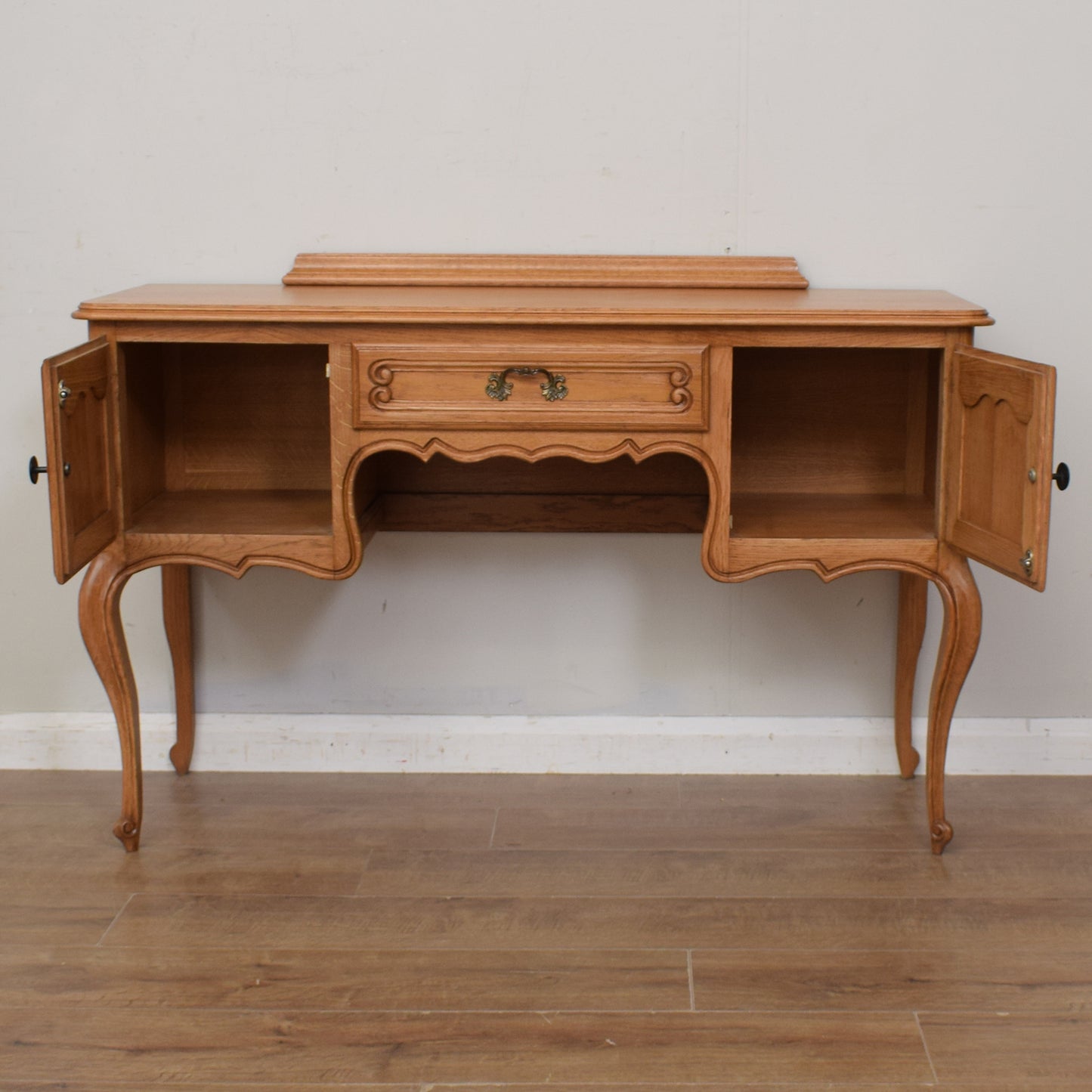 French Dressing Table