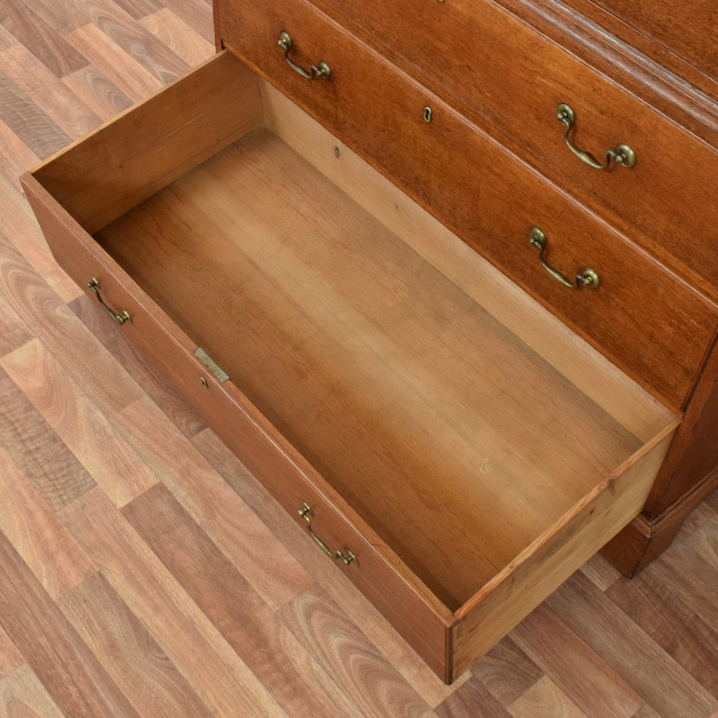 Large Oak Chest of Drawers