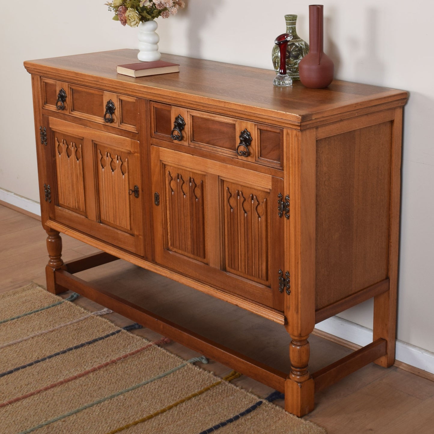 Linefold Sideboard