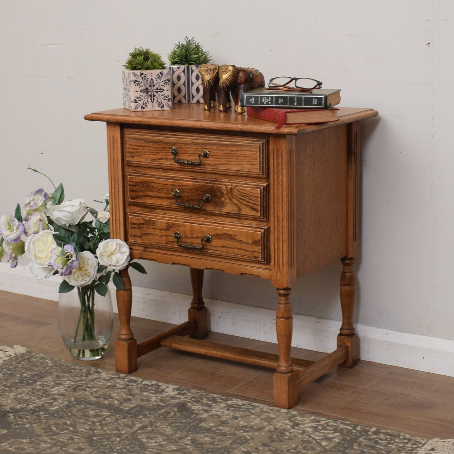 Bedside Chest of Drawers