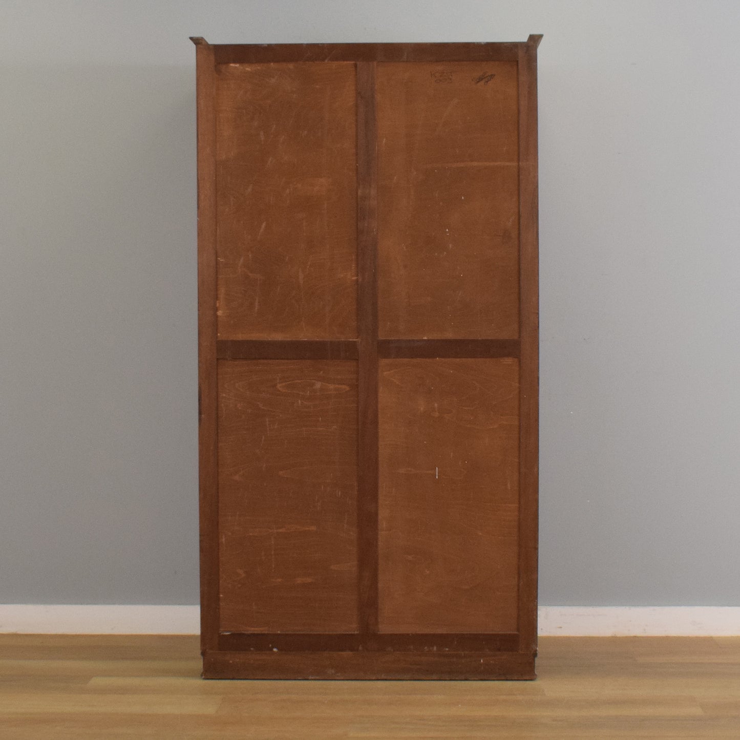 Traditional Oak Linenfold Wardrobe