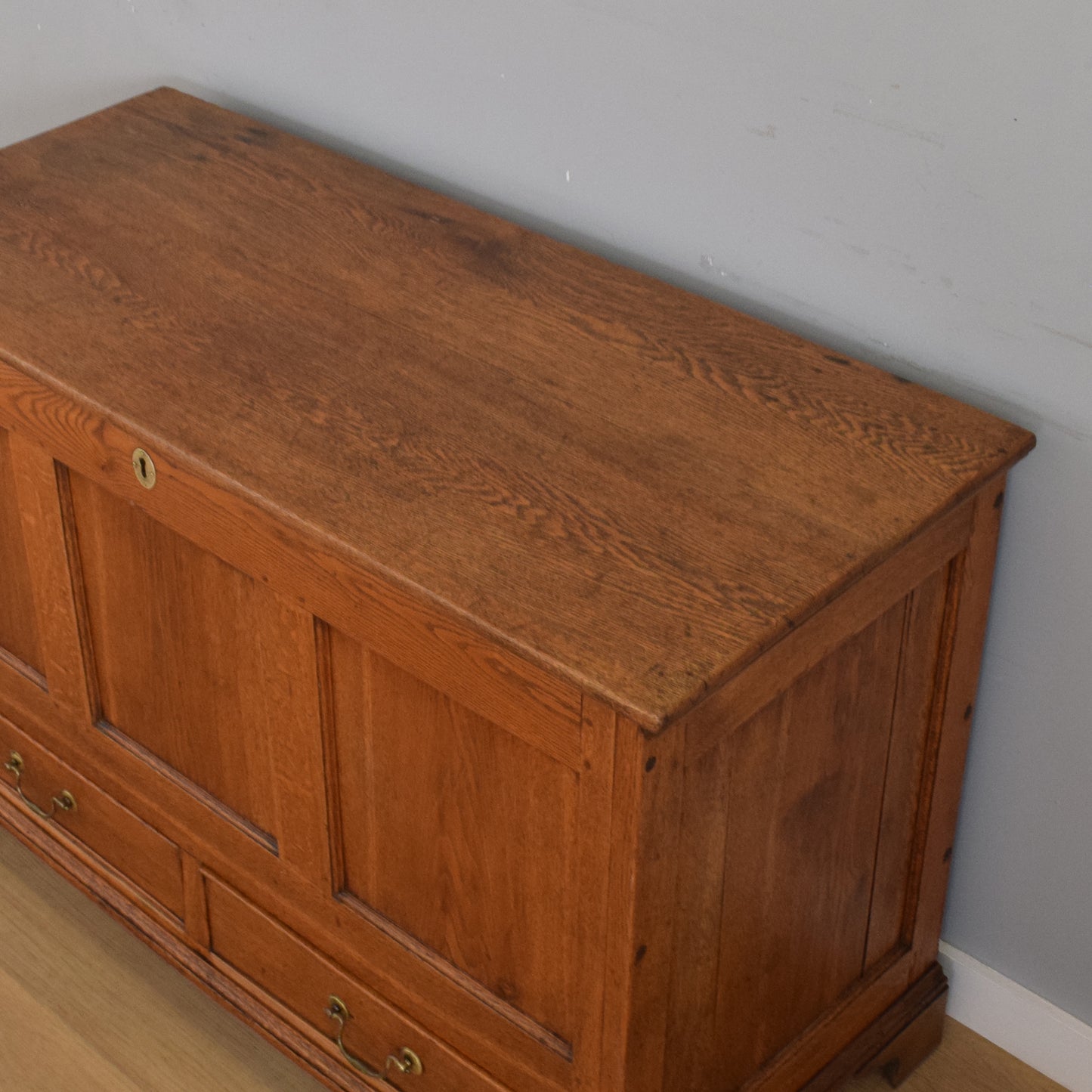 Oak Mule Chest