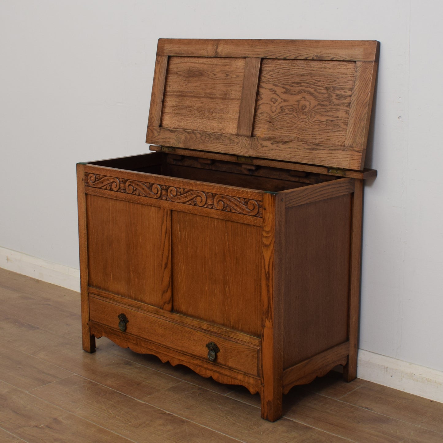 Oak Mule Chest