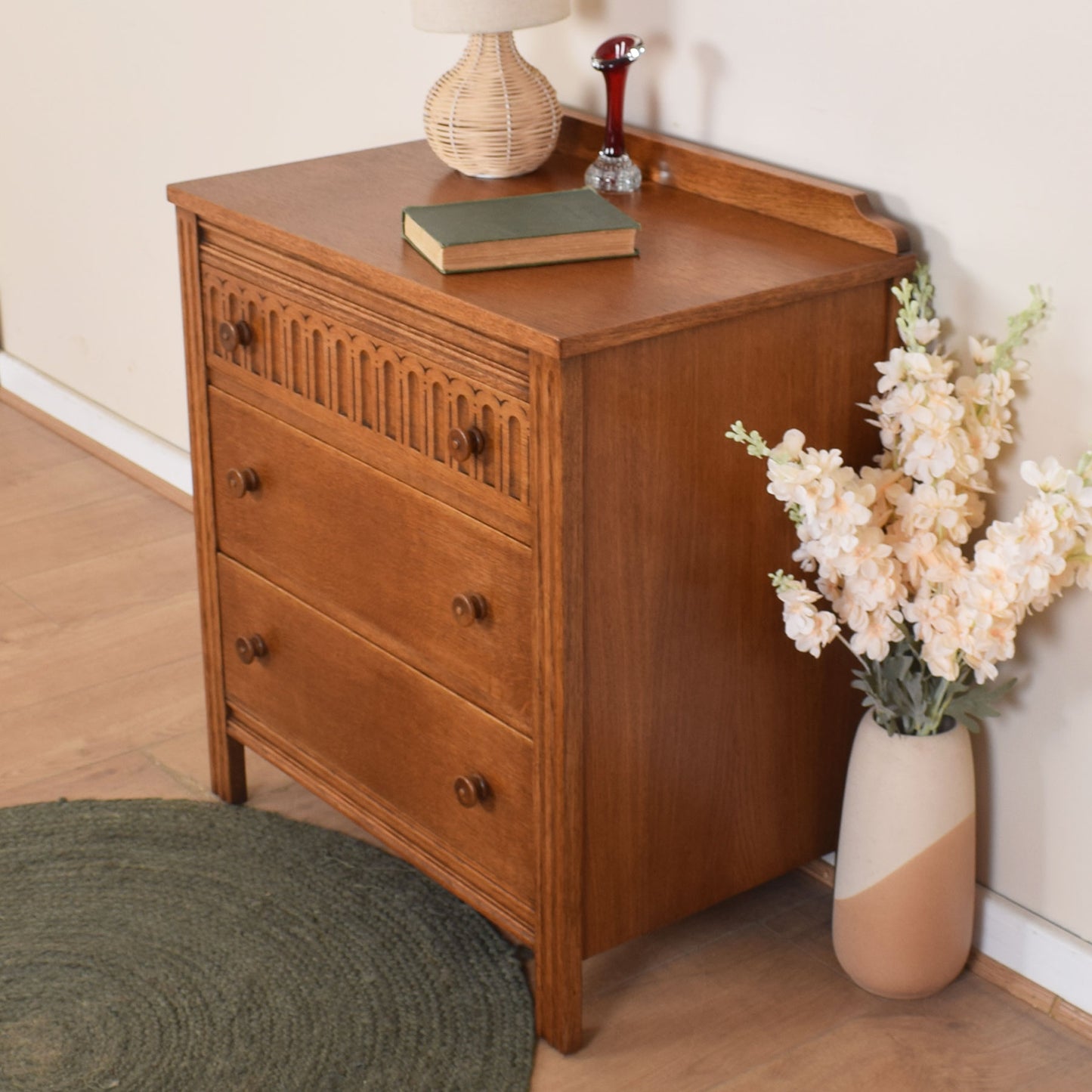 Oak Chest of Drawers