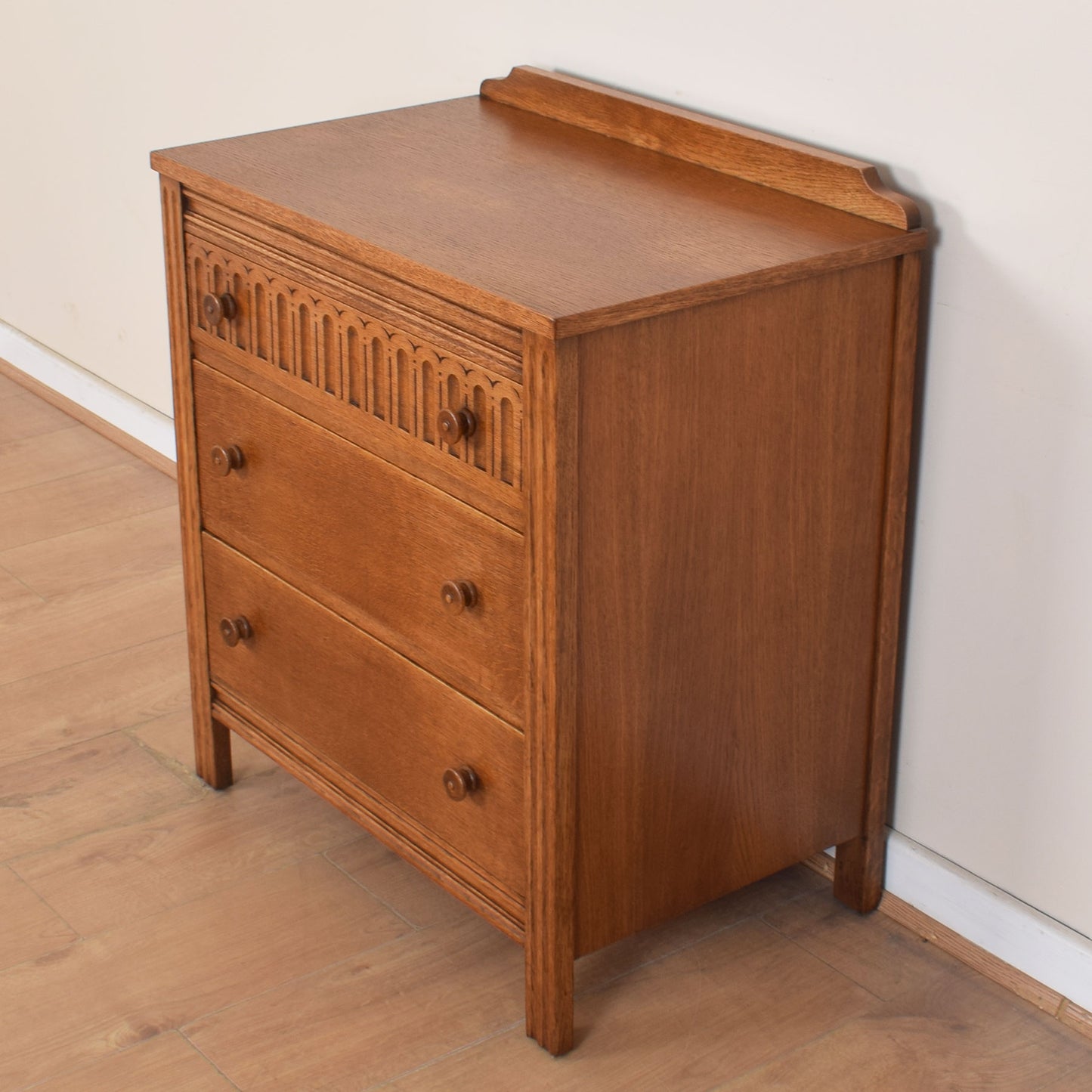 Oak Chest of Drawers