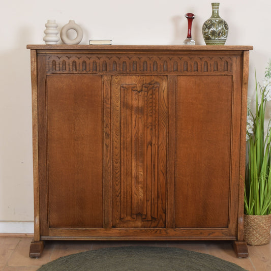 Domestic Oak Linenfold Bar