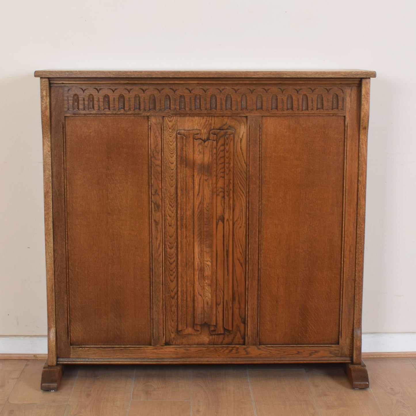 Domestic Oak Linenfold Bar
