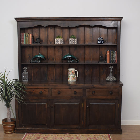 Large Pine Dresser