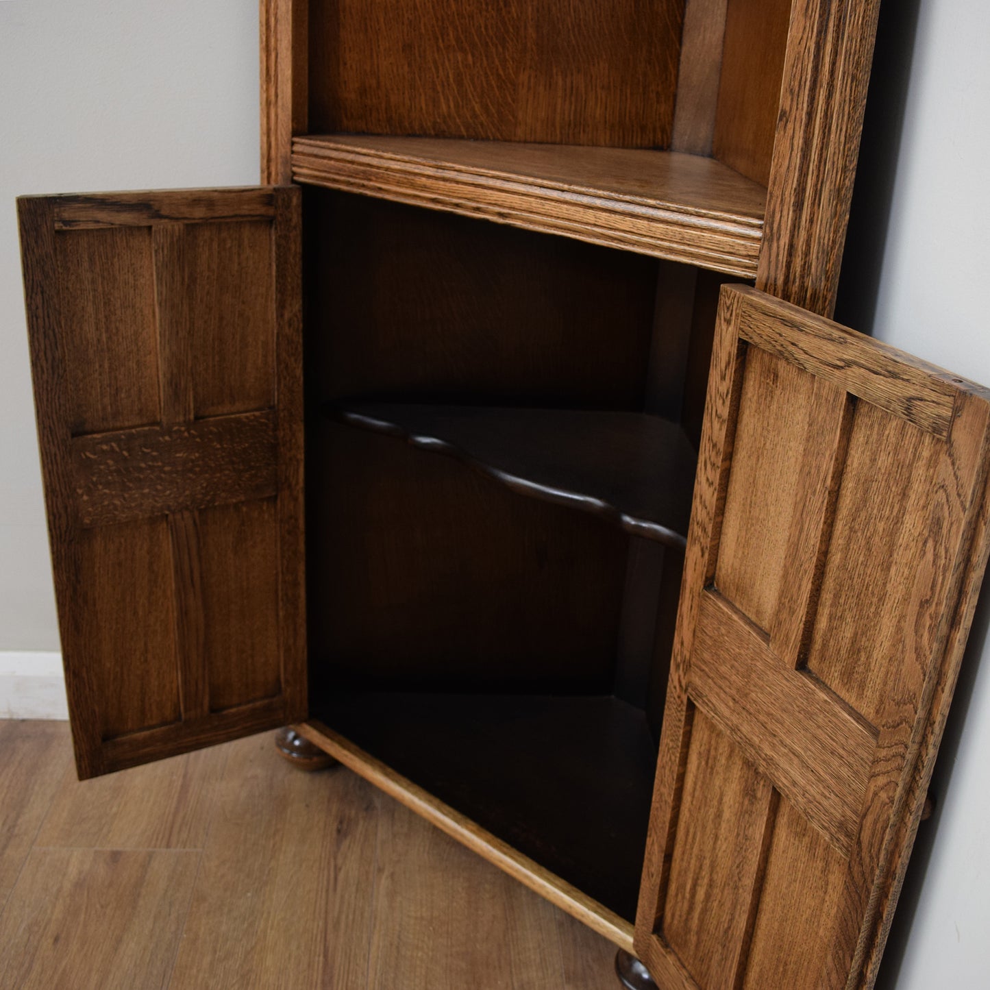 Restored Oak Corner Unit