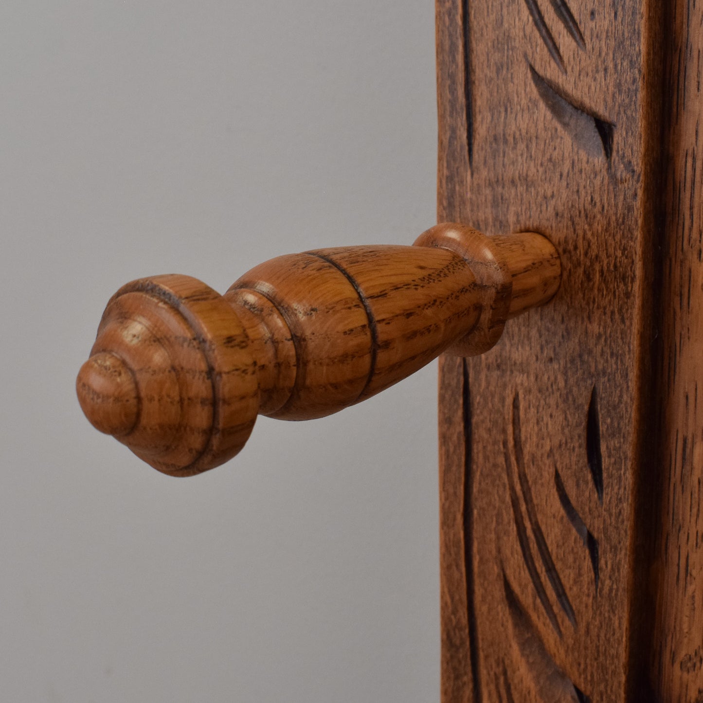 Carved Oak 'Green-Man" Hall Stand