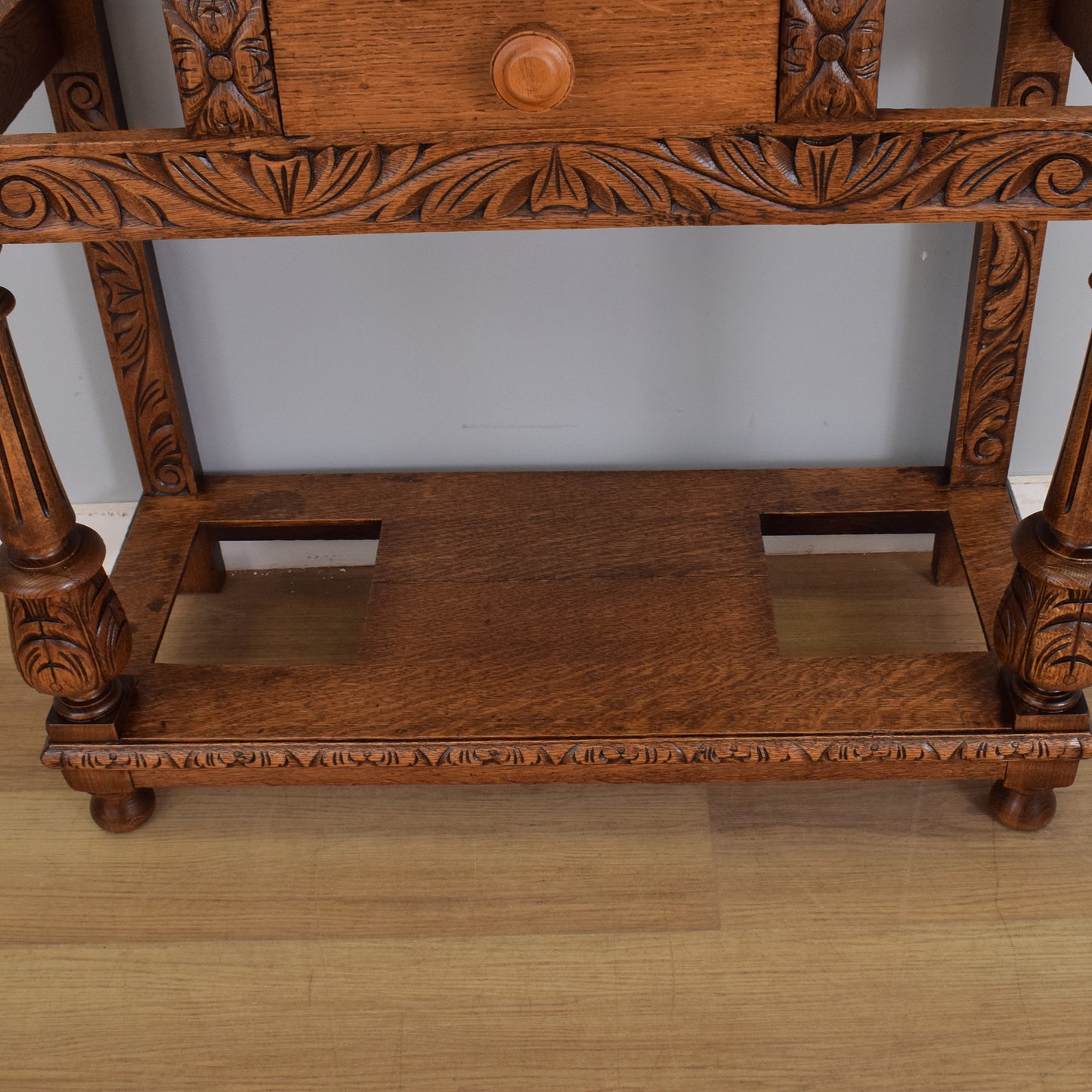 Carved Oak 'Green-Man" Hall Stand
