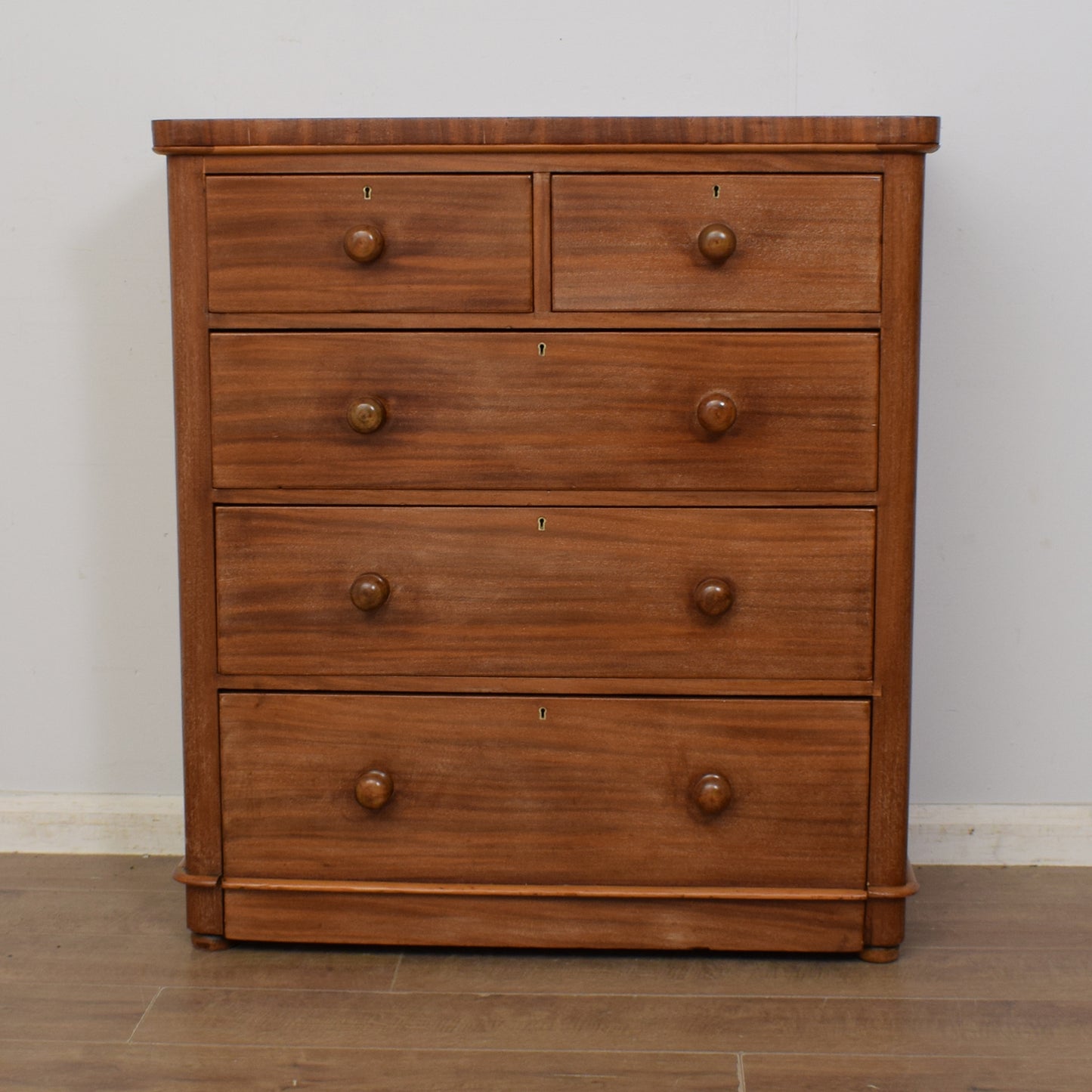 Victorian Chest of Drawers