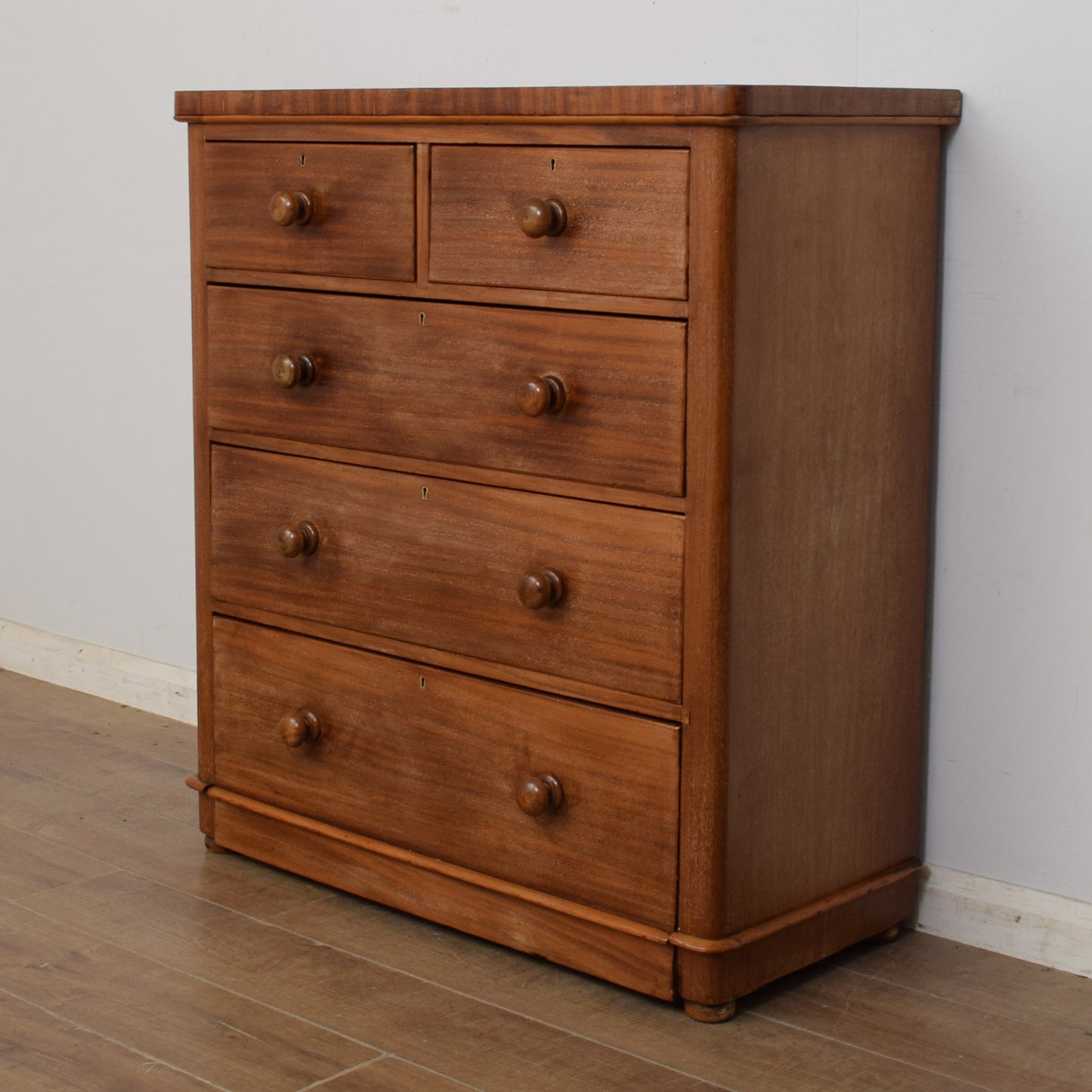 Victorian Chest of Drawers