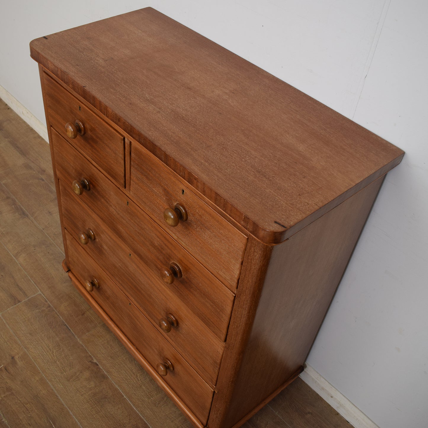 Victorian Chest of Drawers
