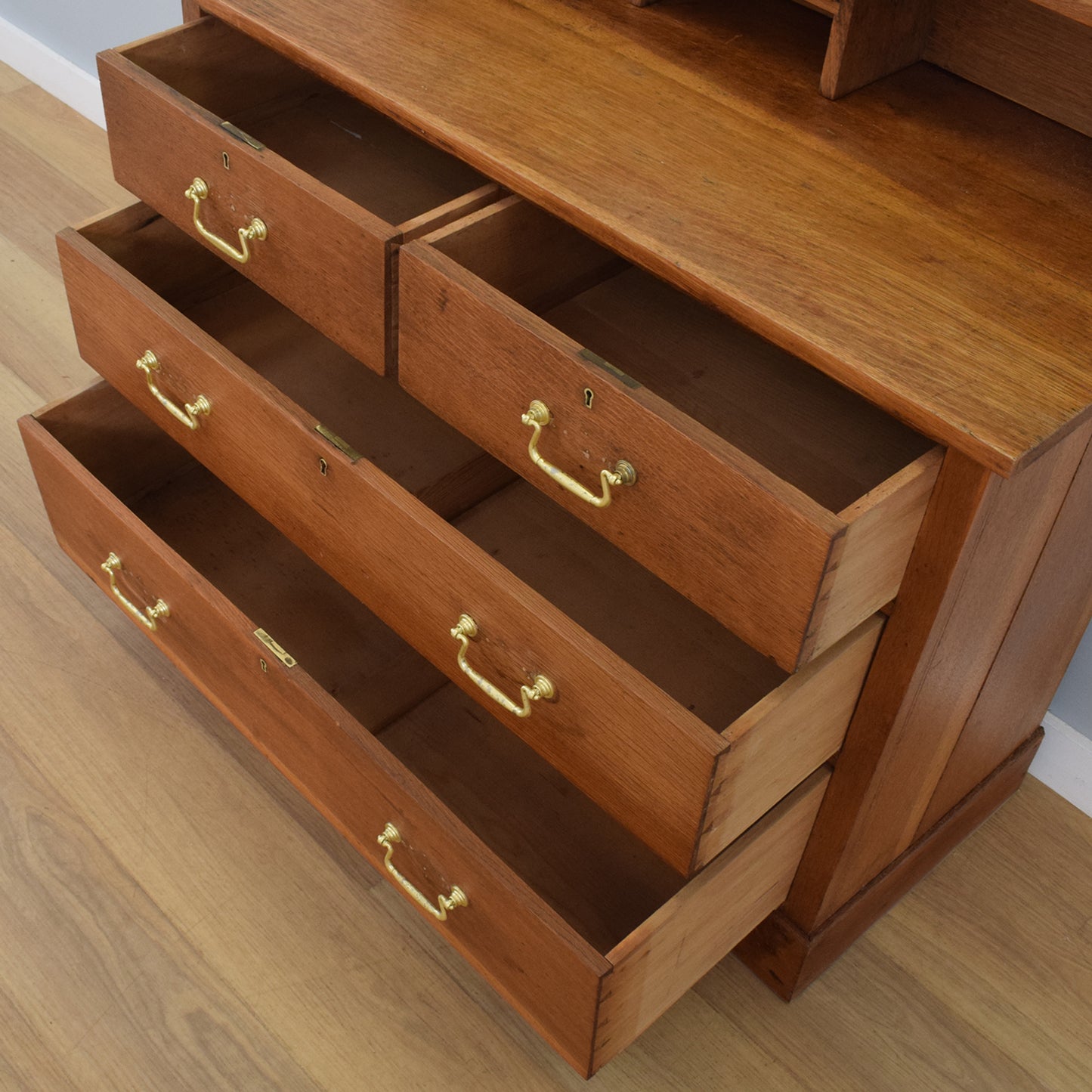 Arts and Crafts Style Dressing Table