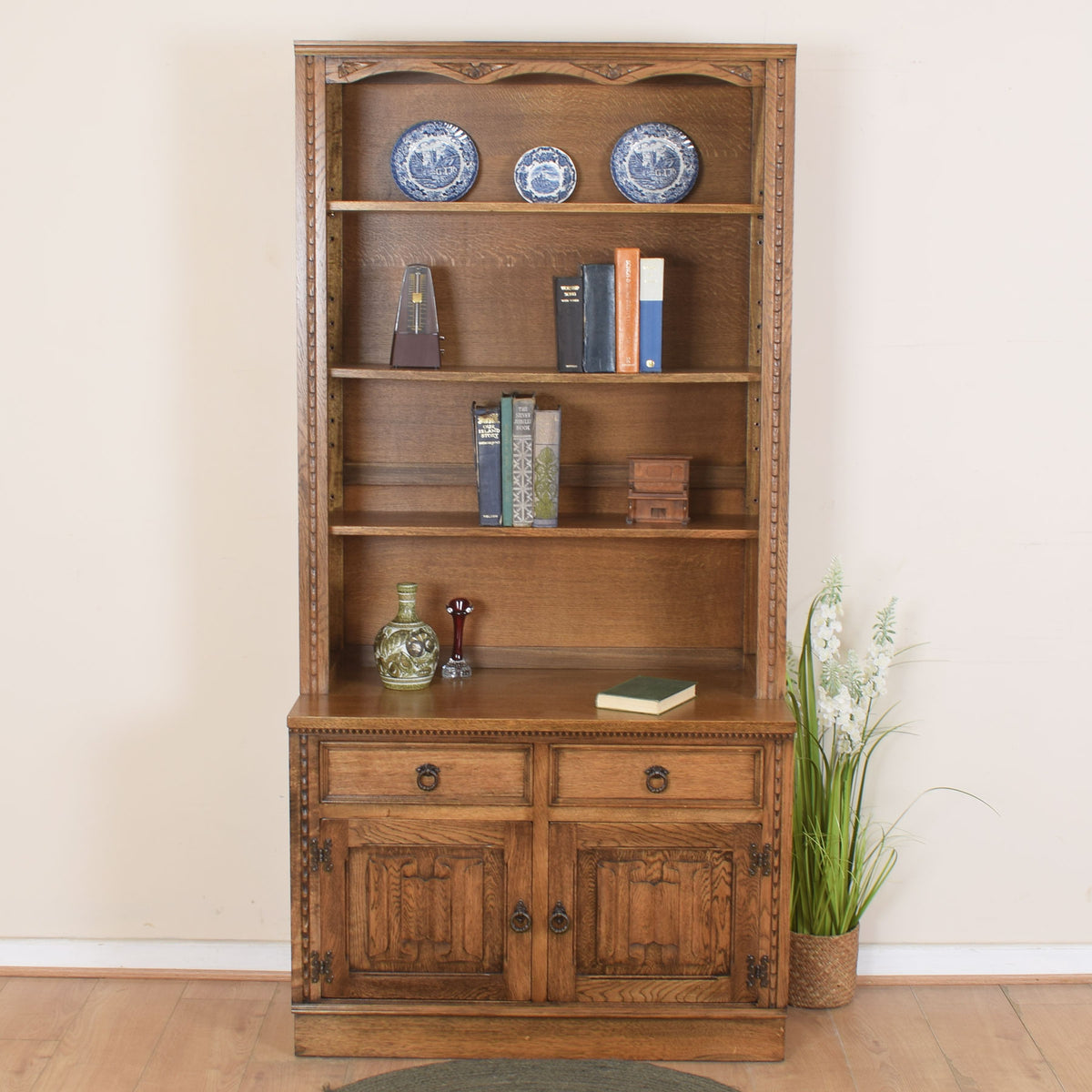 Jaycee Bookcase Display Unit