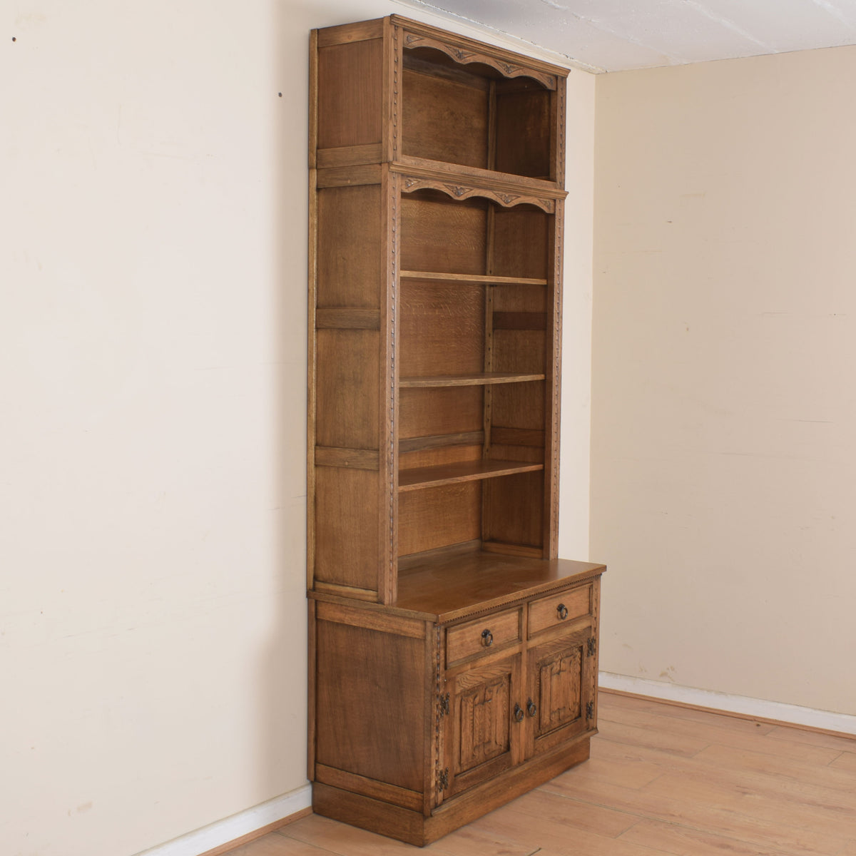 Jaycee Bookcase Display Unit