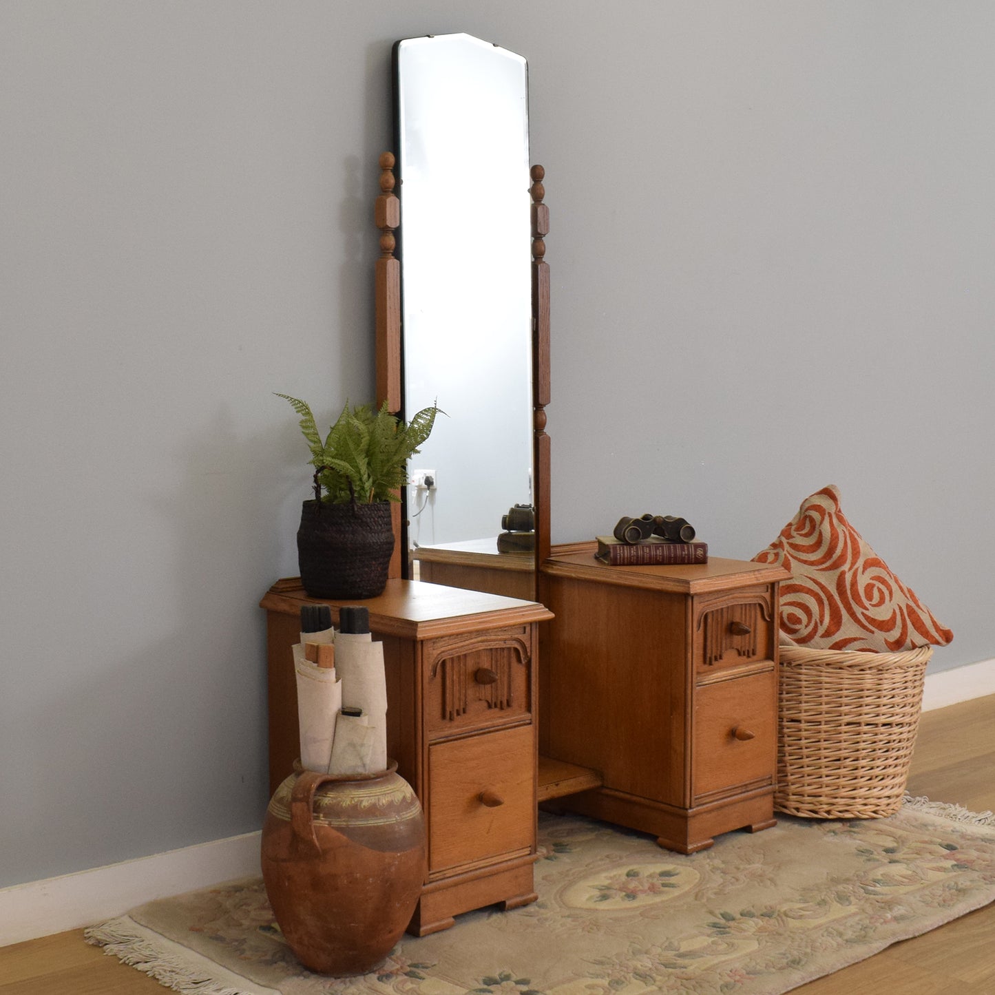 Restored Oak-Veneer Dressing Table