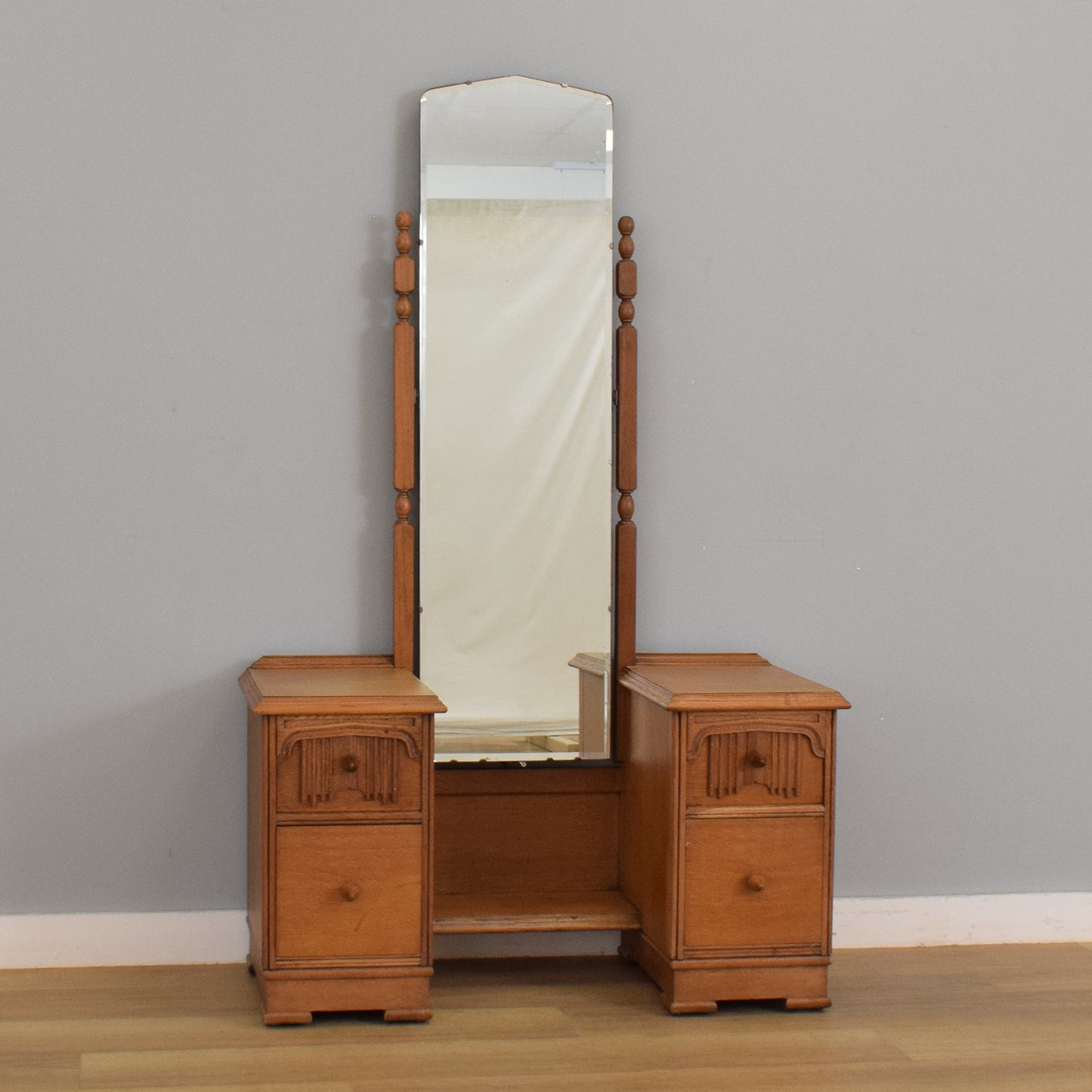 Restored Oak-Veneer Dressing Table