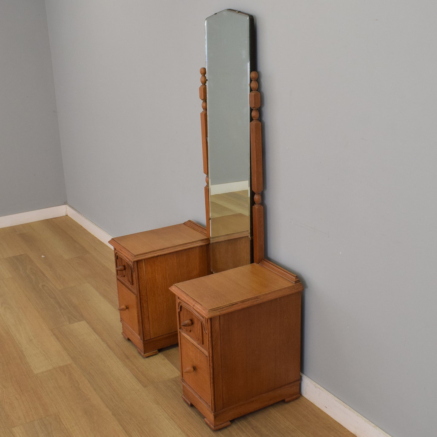 Restored Oak-Veneer Dressing Table