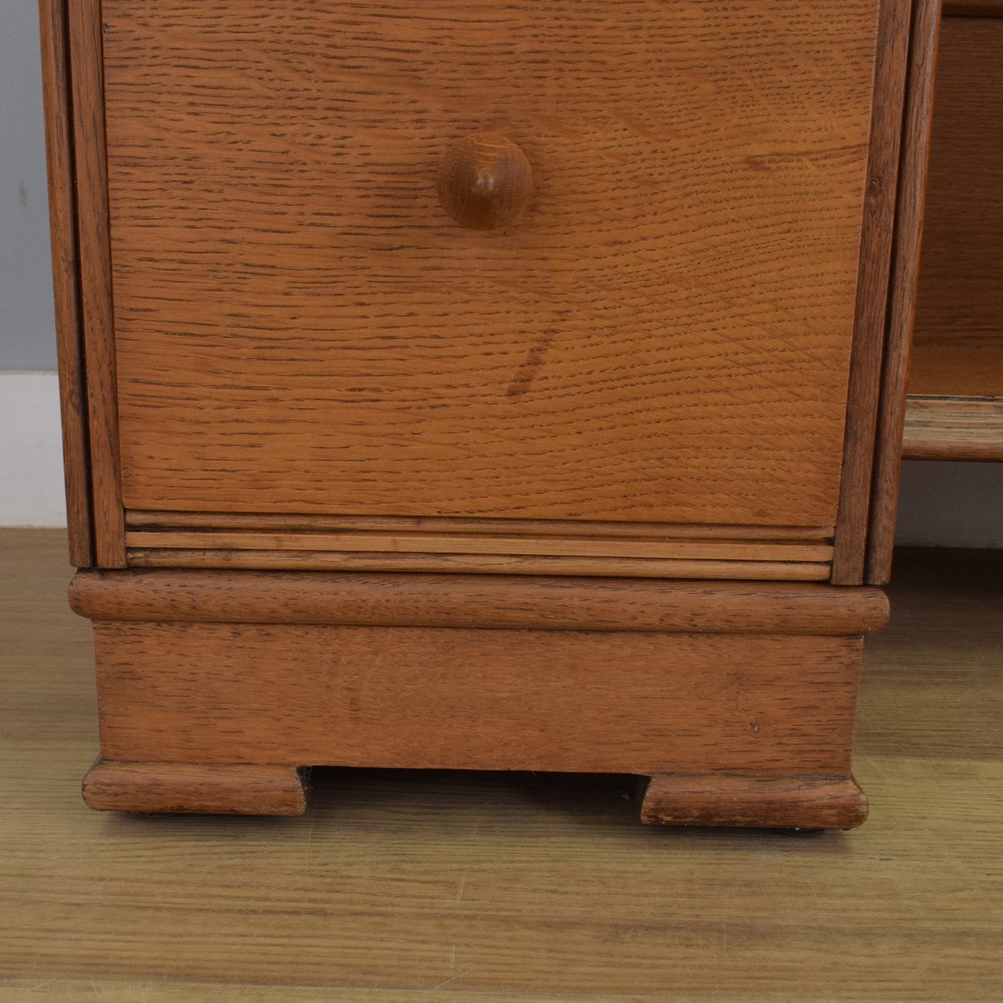Restored Oak-Veneer Dressing Table
