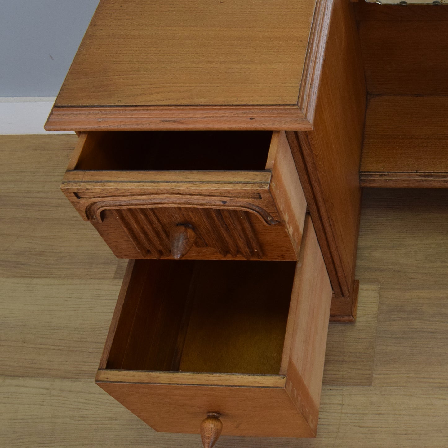 Restored Oak-Veneer Dressing Table
