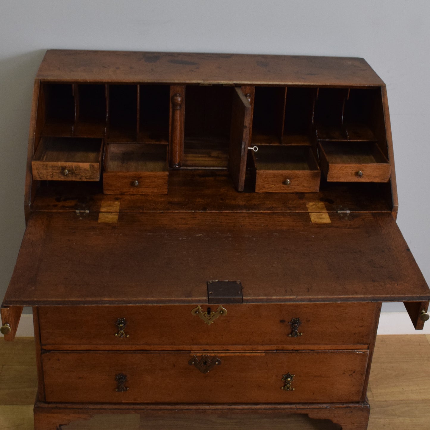 Georgian Oak Bureau