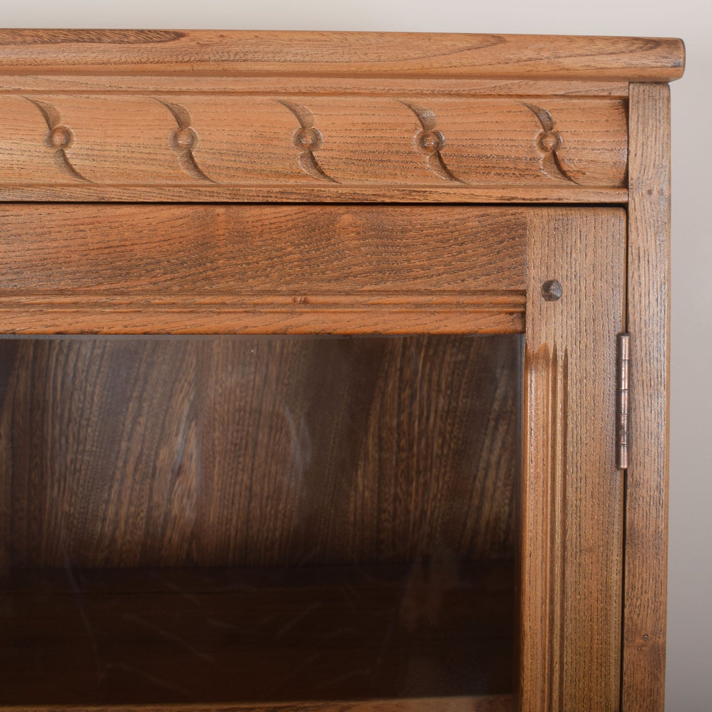 Ercol Display Dresser