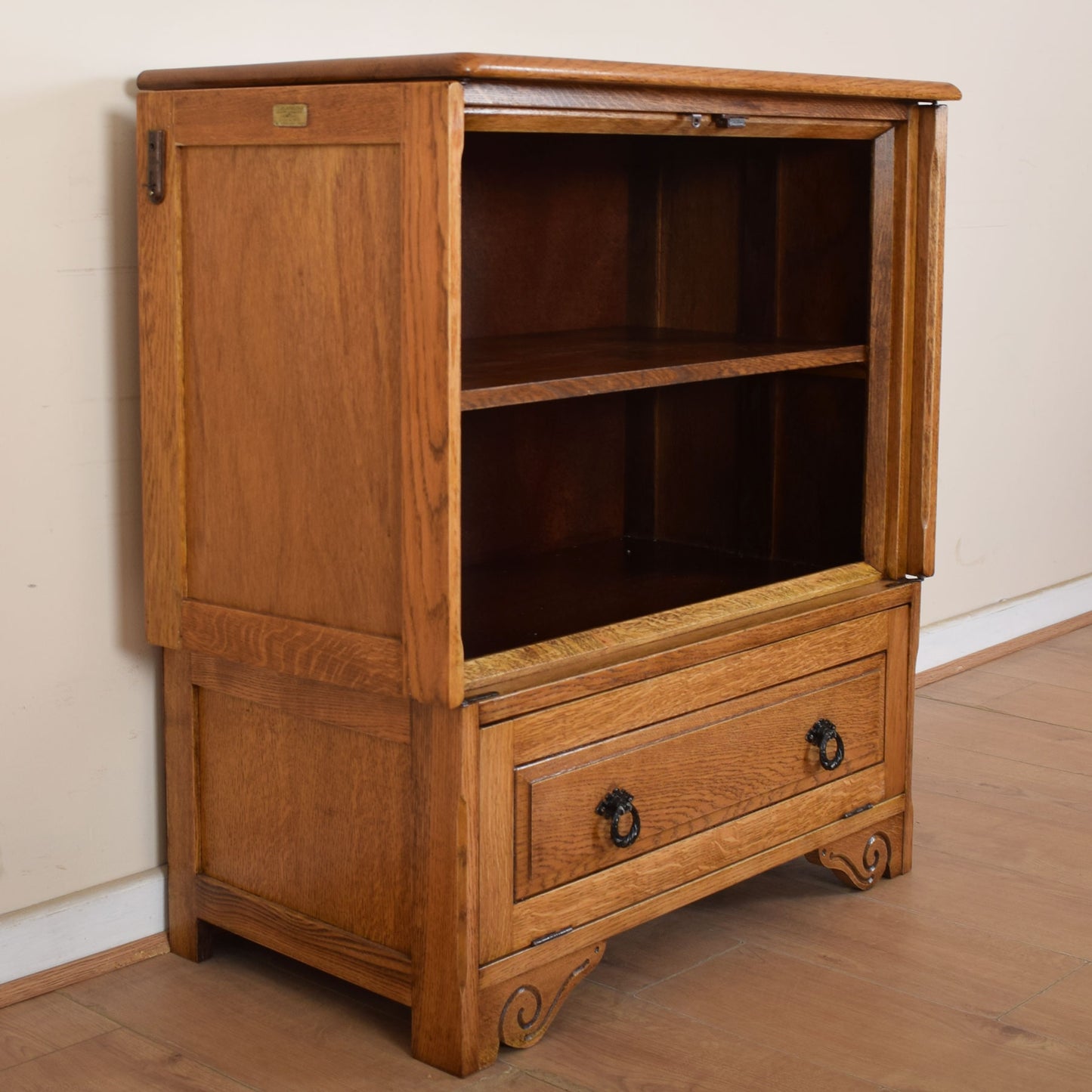 Vintage Oak Cabinet Unit