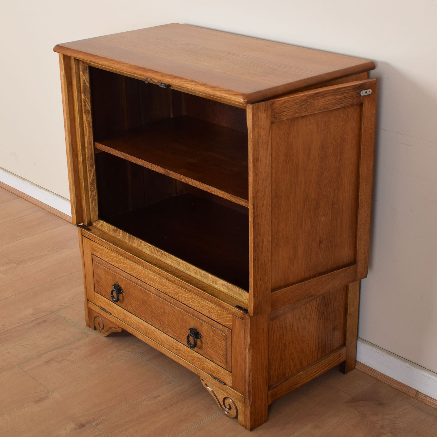 Vintage Oak Cabinet Unit