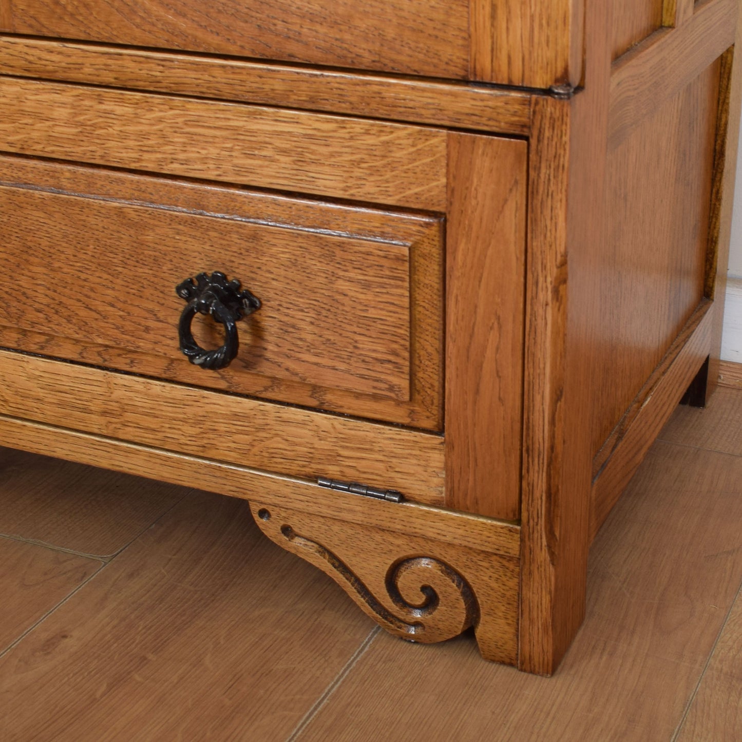 Vintage Oak Cabinet Unit
