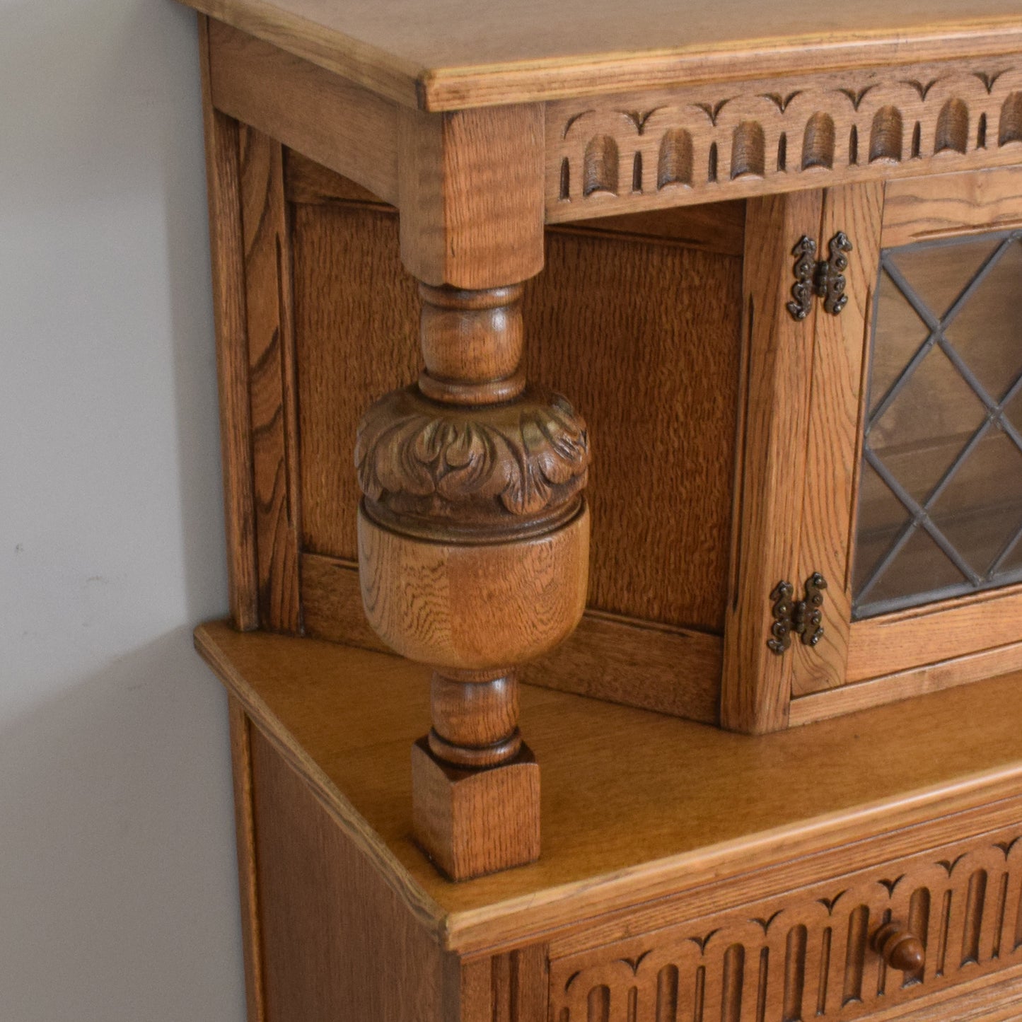 Glazed Court Cabinet