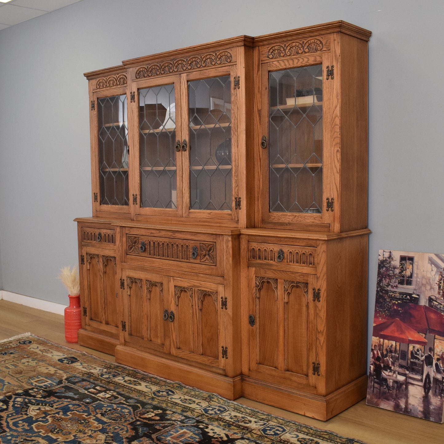 Large Old Charm Dresser