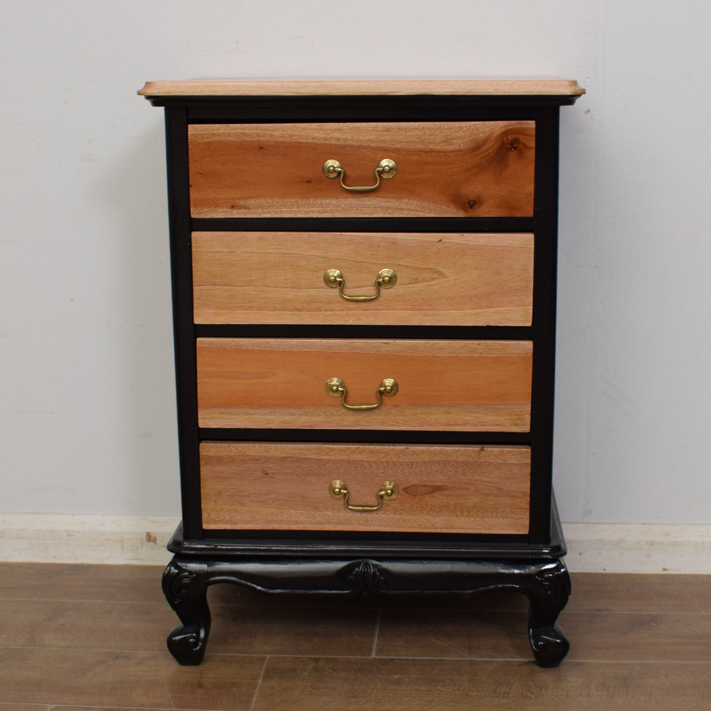 French Chest of Drawers