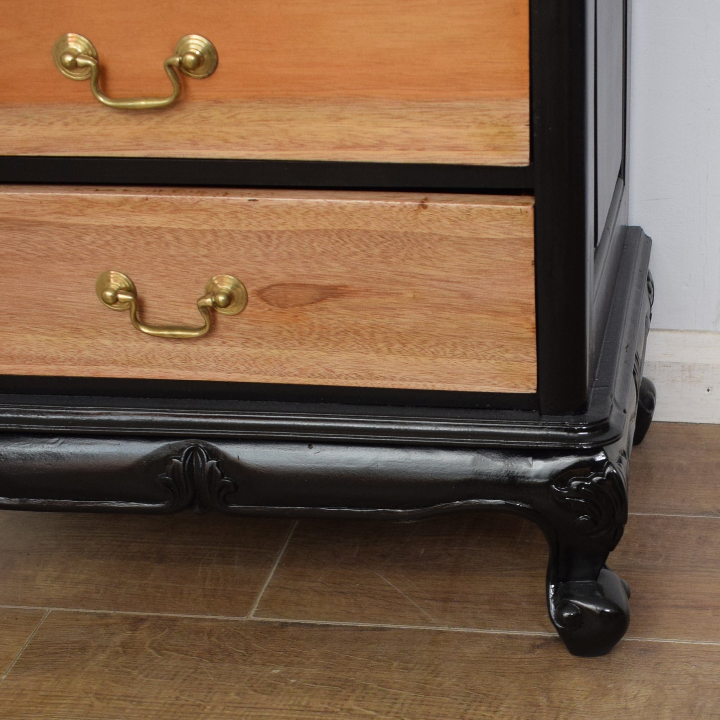 French Chest of Drawers
