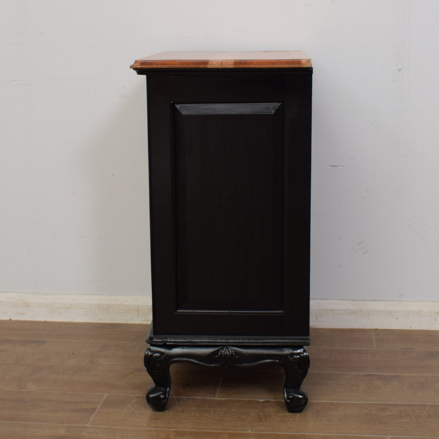 French Chest of Drawers