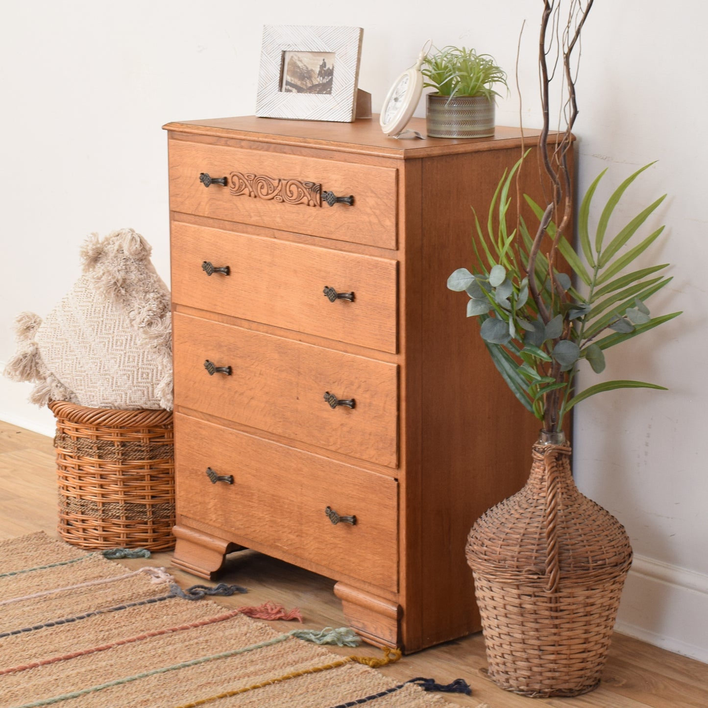 Oak Veneer Chest Of Drawers