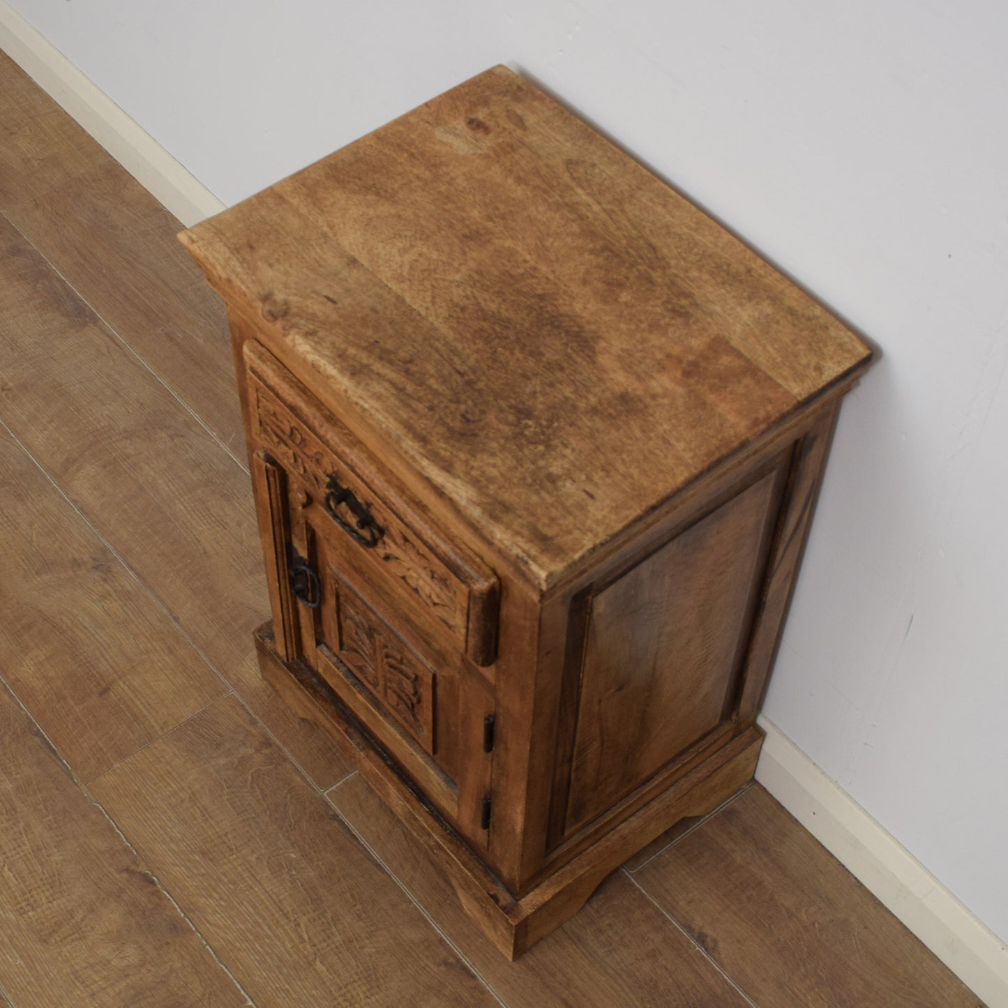 Carved Mango Bedside