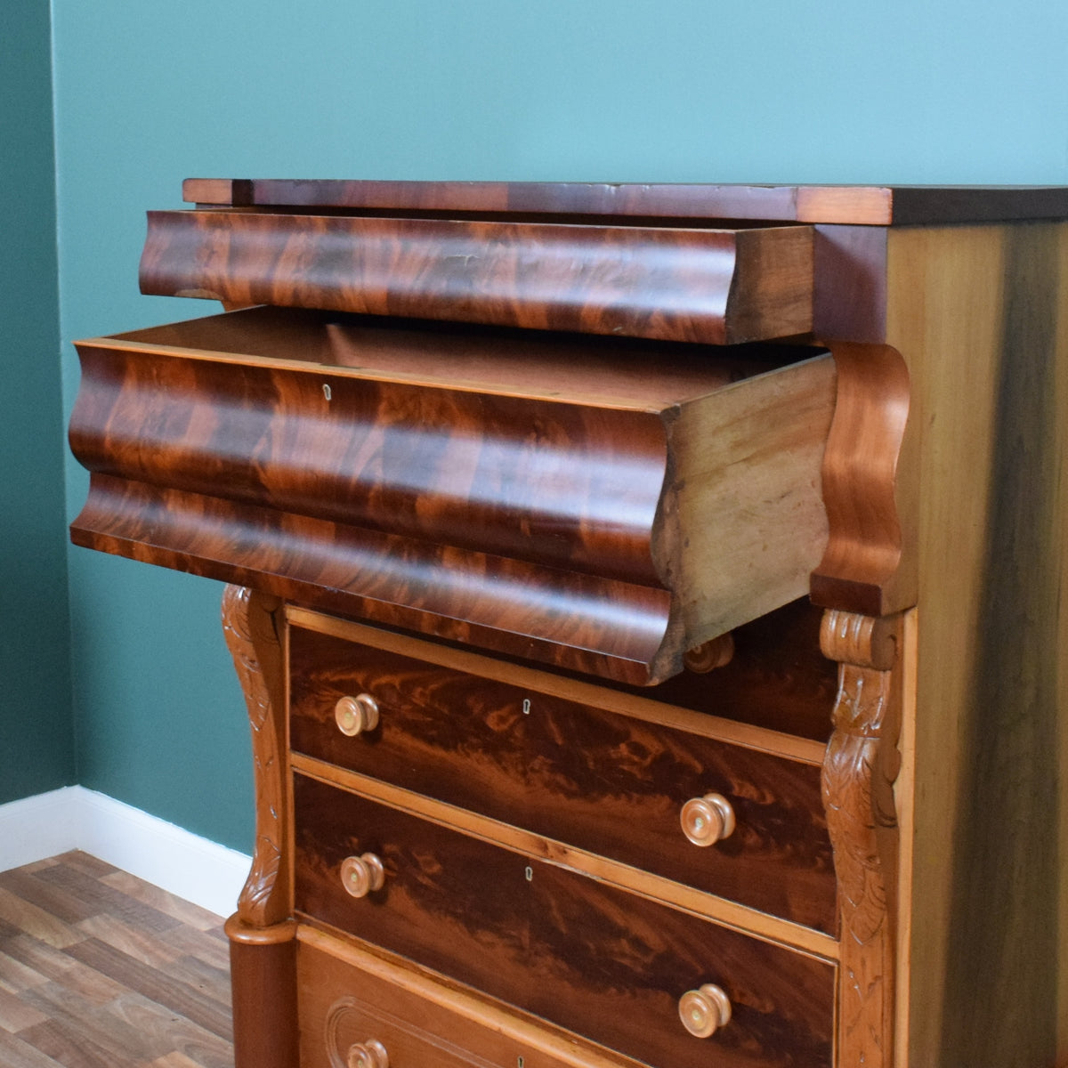 Flamed Mahogany Scotch Chest Of Drawers