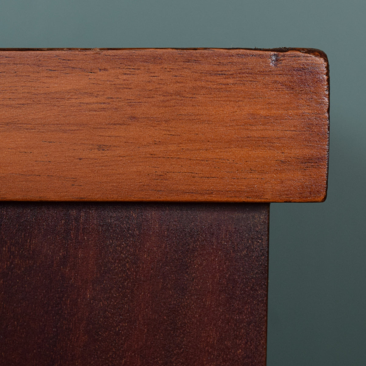 Flamed Mahogany Scotch Chest Of Drawers