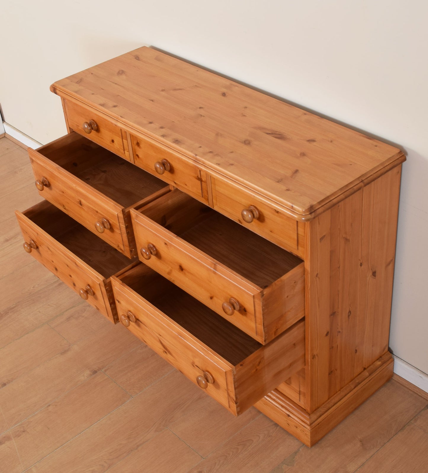 Large Pine Chest of Drawers