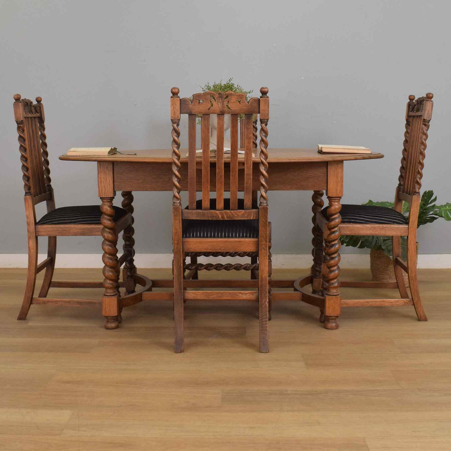 Barley-Twist Dining Table and Four Chairs