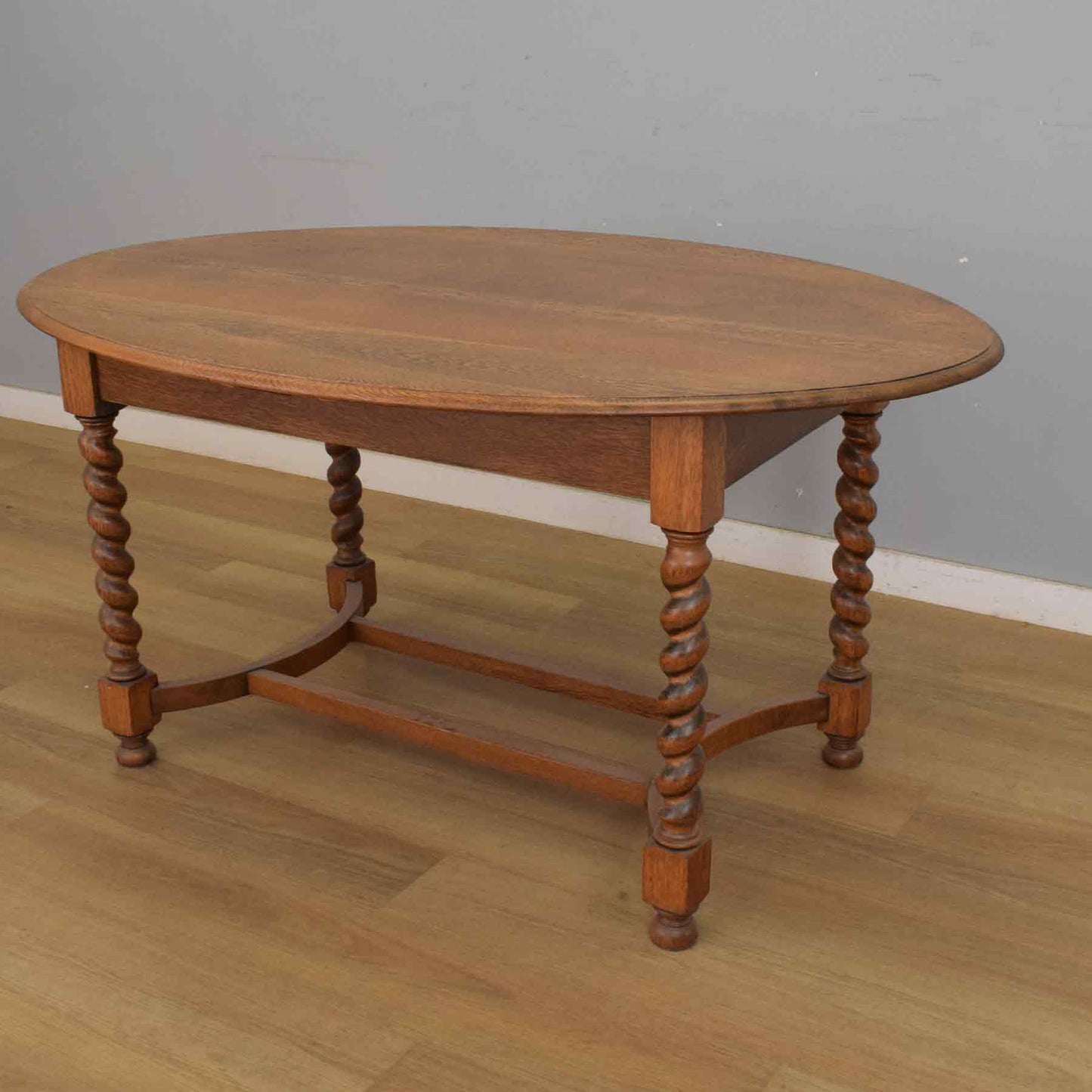 Barley-Twist Dining Table and Four Chairs