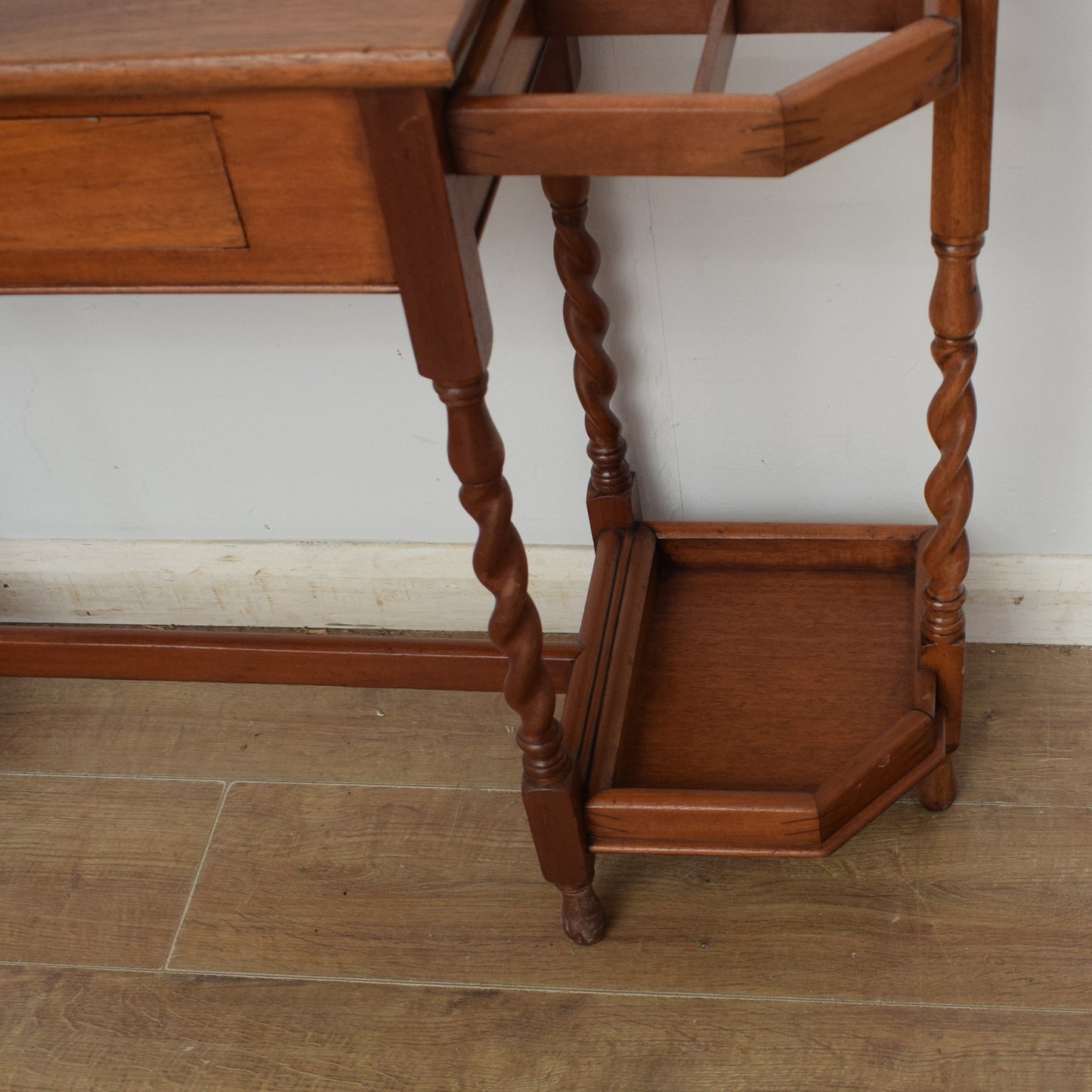 Barley Twist Stick Stand