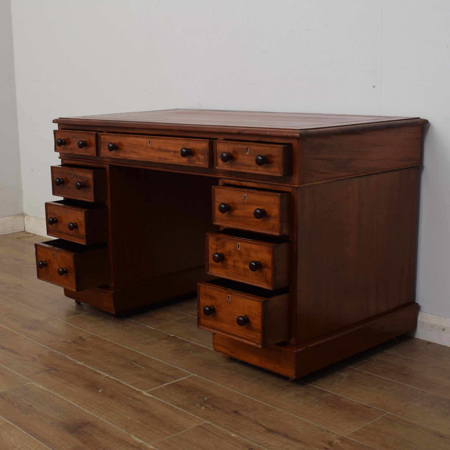 Antique Victorian Pedestal Desk