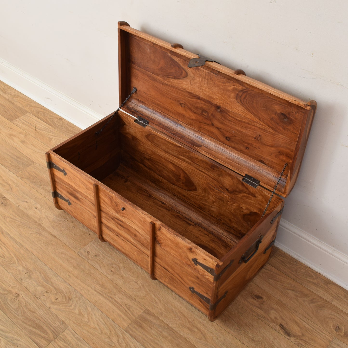 Sheesham Chest