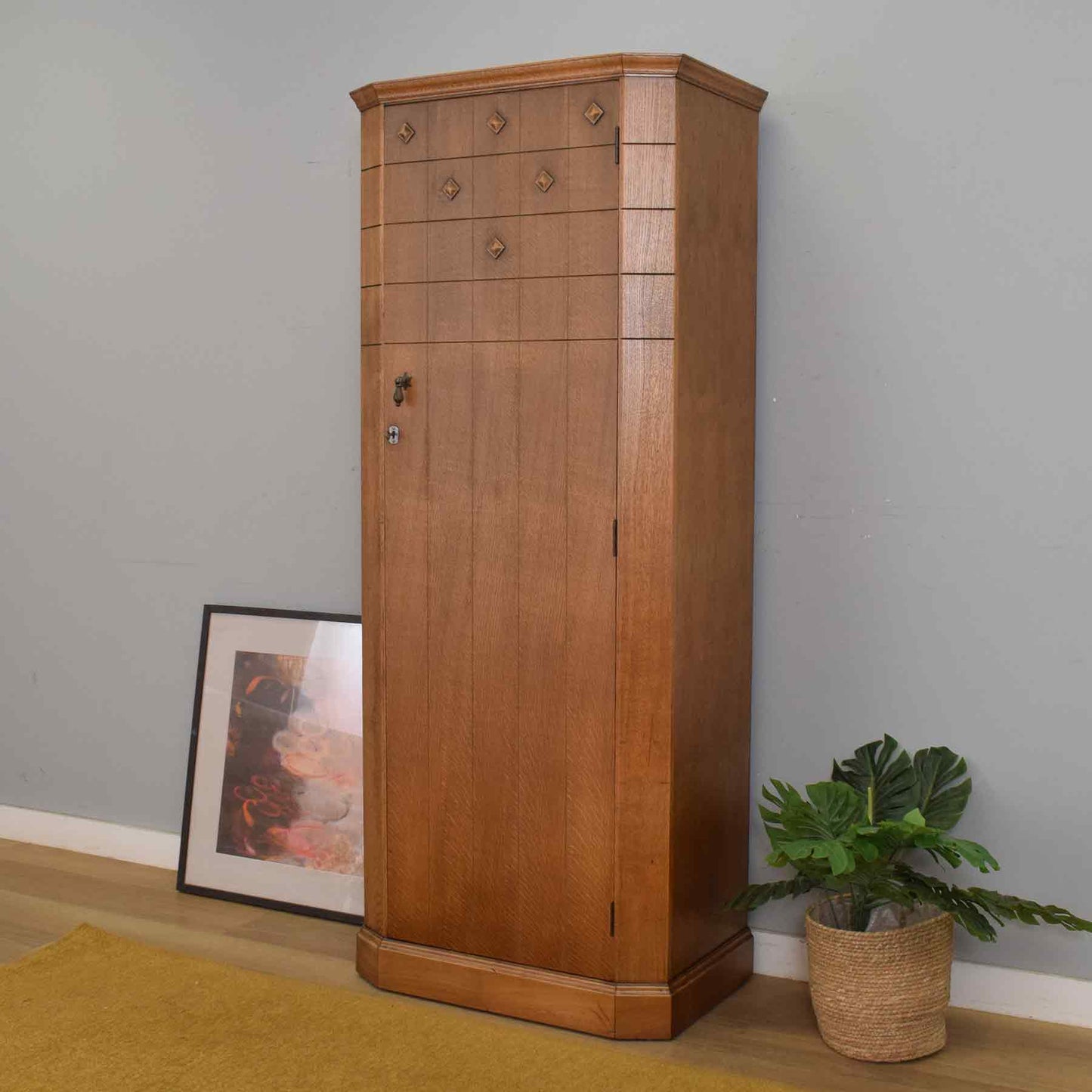 Refinished Single-Door Hallrobe