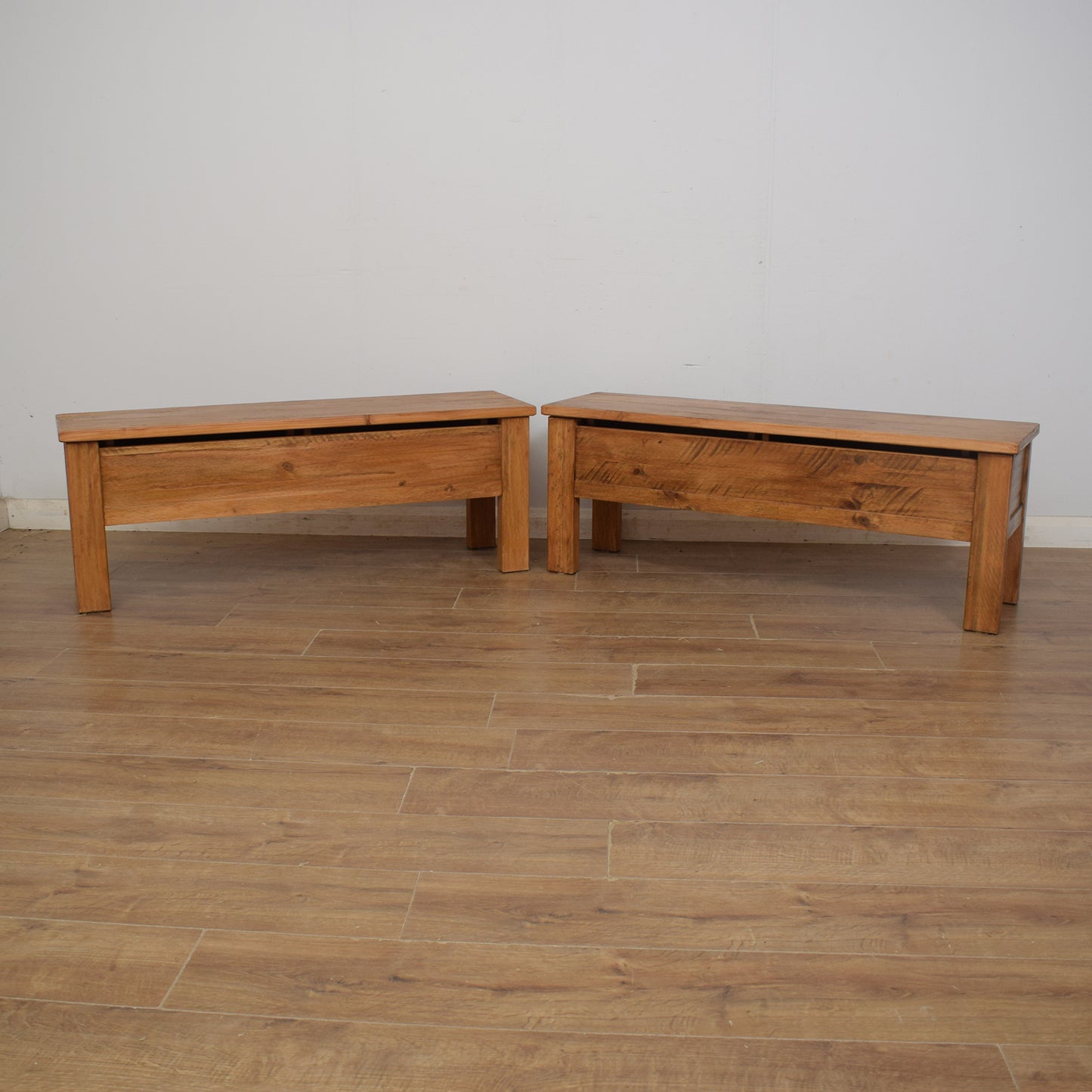 Extending Pine Dining Table & Two Benches