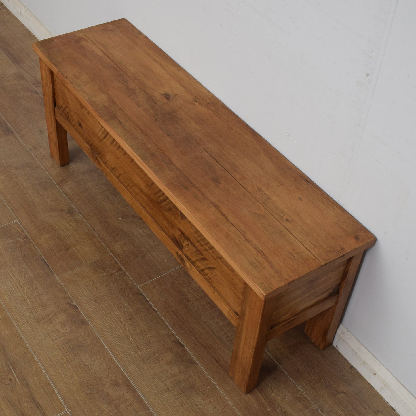 Extending Pine Dining Table & Two Benches